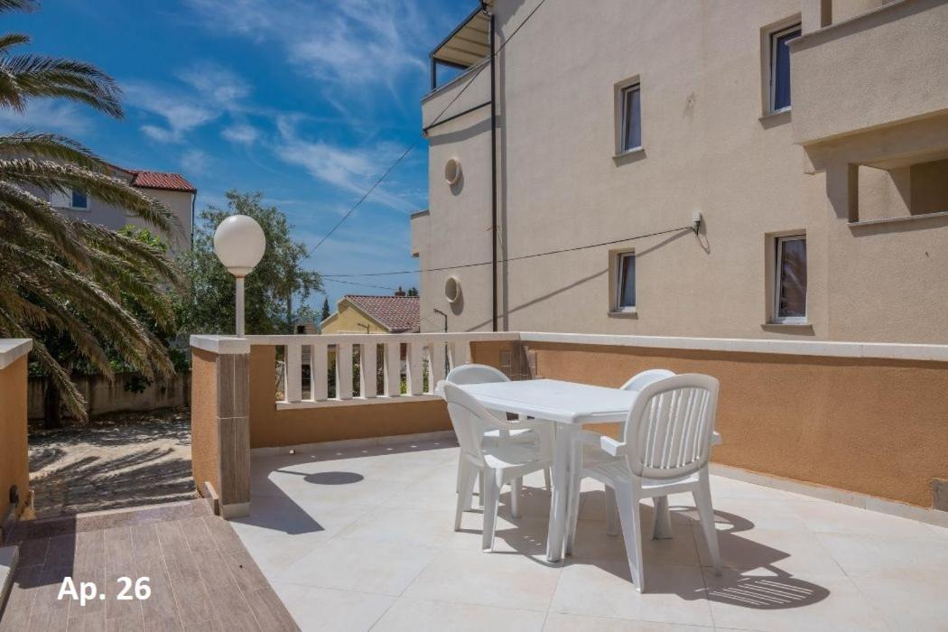 Apartments Bella Sky II 诺瓦利娅 外观 照片